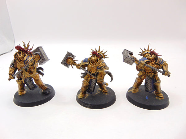 Retributors