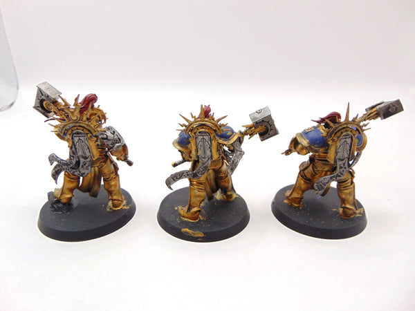 Retributors