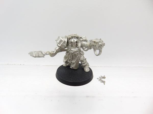 Librarian in Terminator Armour