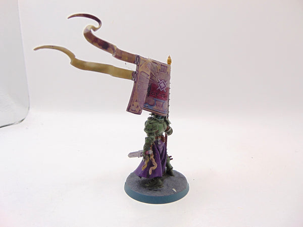 Knight Vexillor with Banner of Apotheosis