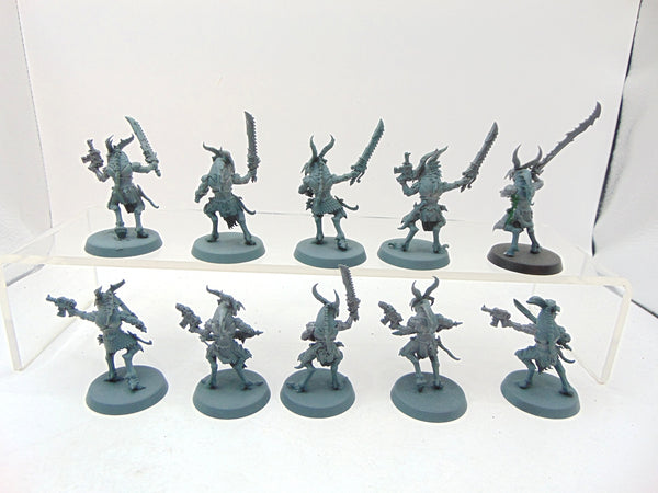 Tzaangor with Chainswords