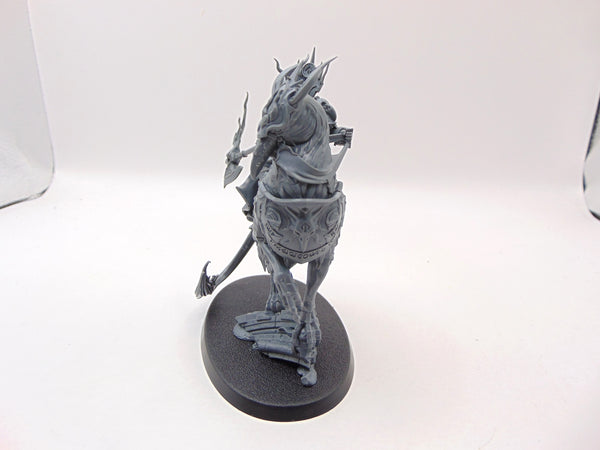 Lord Vigilant on Gryph-Stalker