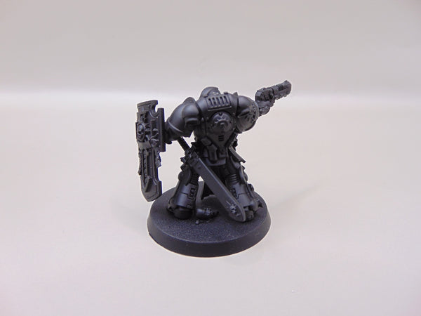 Primaris Lieutenant with Storm Shield