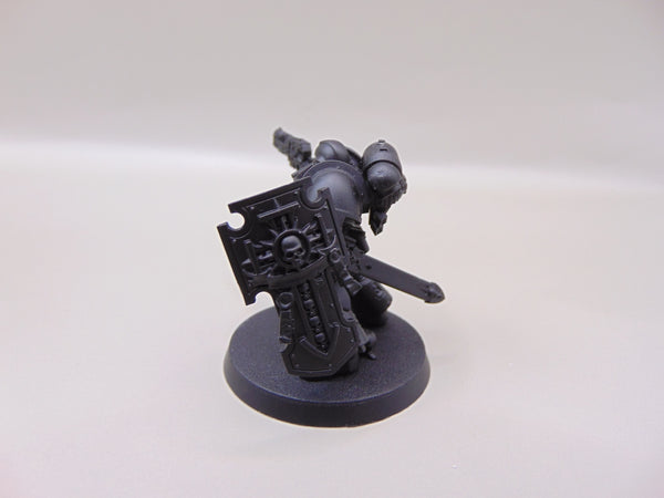 Primaris Lieutenant with Storm Shield