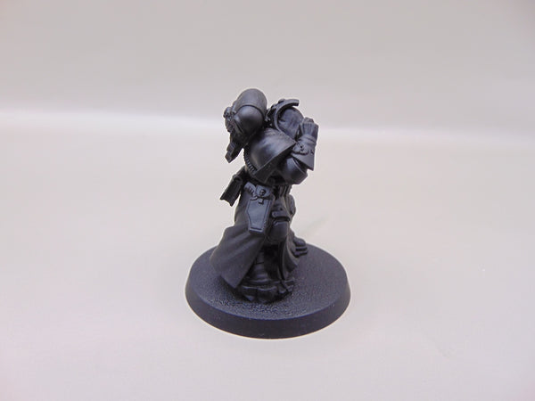 Primaris Librarian in Phobos Armour