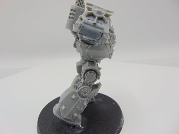 Sons of Horus Contemptor Dreadnought