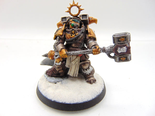Primaris Captain in Gravis Armour Conversion