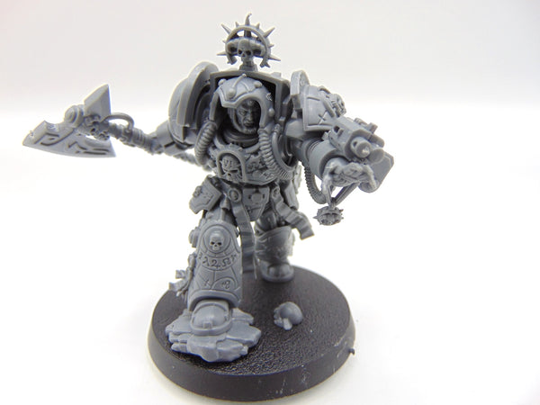 Librarian in Terminator Armour