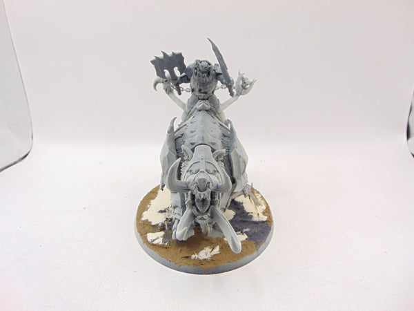 Maw-grunta Gouger