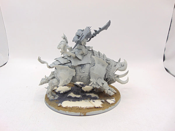 Maw-grunta Gouger