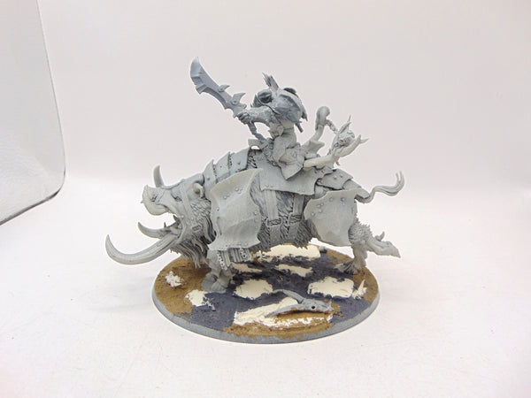 Maw-grunta Gouger