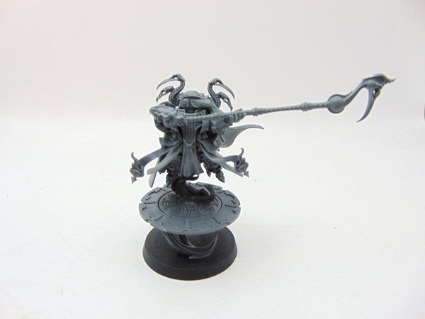 Exalted Sorcerer on Disc of Tzeentch