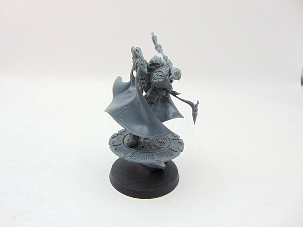 Exalted Sorcerer on Disc of Tzeentch