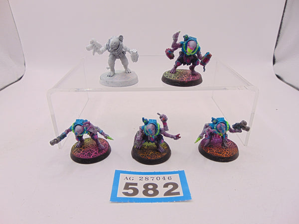 Acolyte Hybrids
