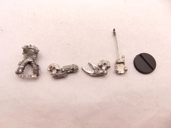 Bad Moons Nob / Orks in Mega Armour