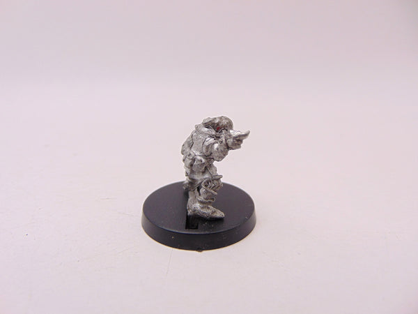 Gretchin Armed with a Knife and Sawn Off Shotgun