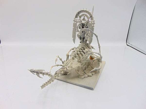 Tomb King on Necrolith Bone Dragon