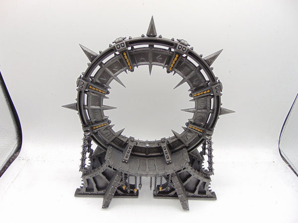 Noctilith Crown