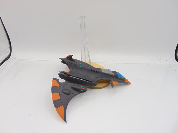 Crimson Hunter / Hemlock Wraithfighter