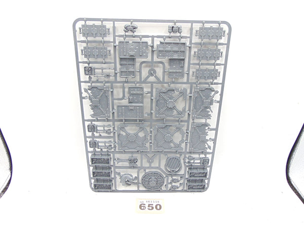 Zone Mortalis Barricades Crates and Objectives Sprue