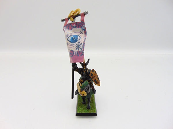 Chaos Knight Standard Bearer Conversion