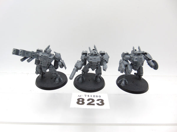 Crisis Battlesuits