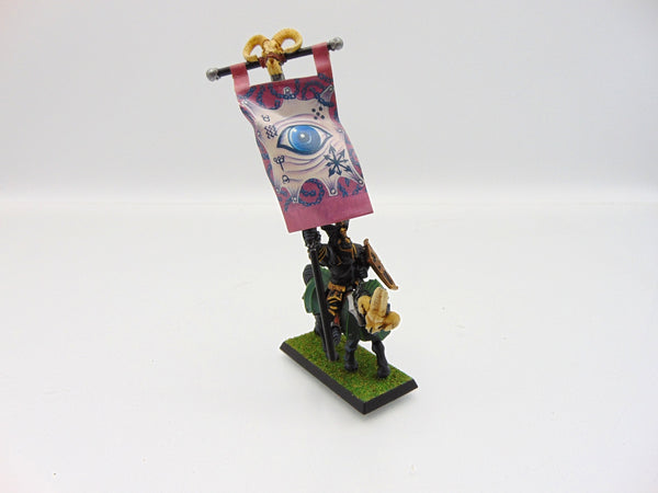 Chaos Knight Standard Bearer Conversion