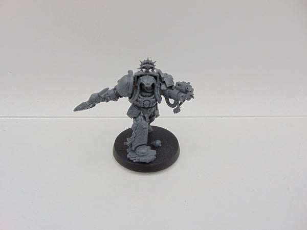 Librarian in Terminator Armour