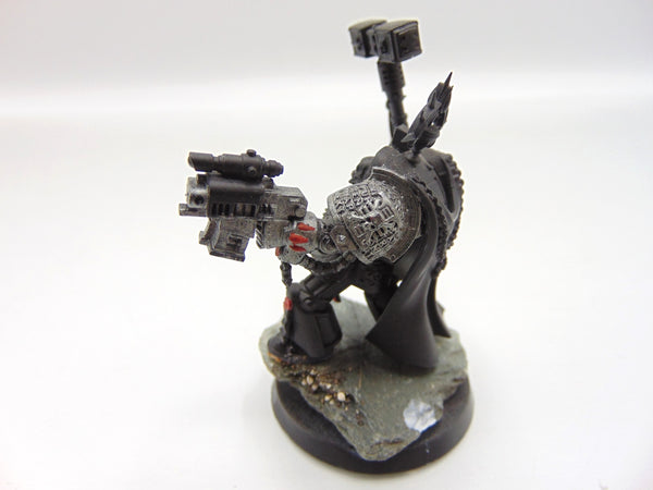 Blood Angels Captain in Terminator Armour