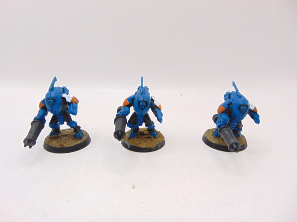 XV25 Stealth Battlesuits