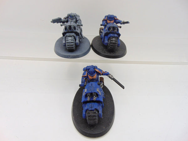 Outriders