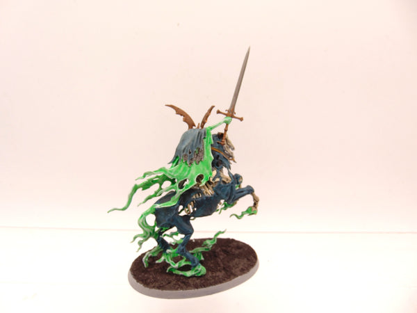 Knight of Shrouds on Ethereal Steed