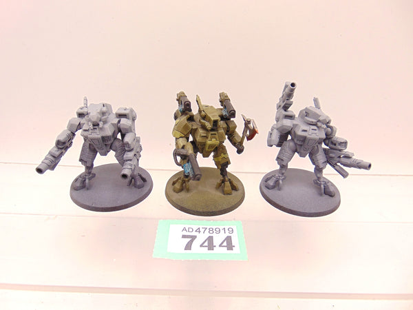 Crisis Battlesuits