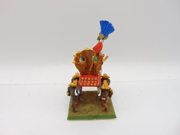 Slann Mage Priest on Palanquin