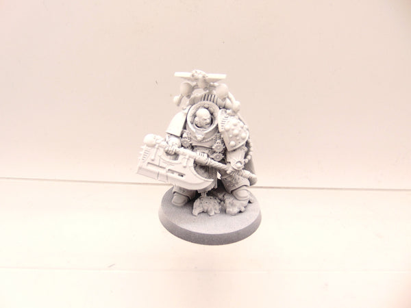 Praetor with Power Axe