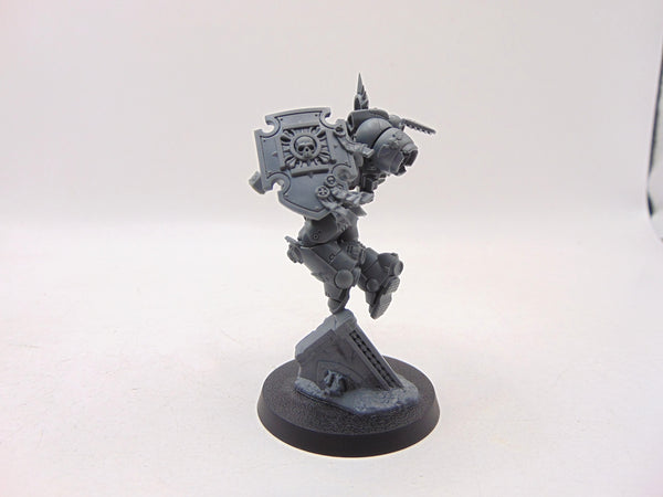 Captain with Jump Pack & Relic Shield
