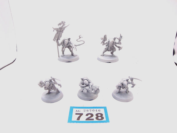Acolyte Hybrids