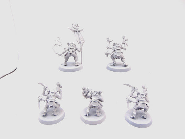Acolyte Hybrids
