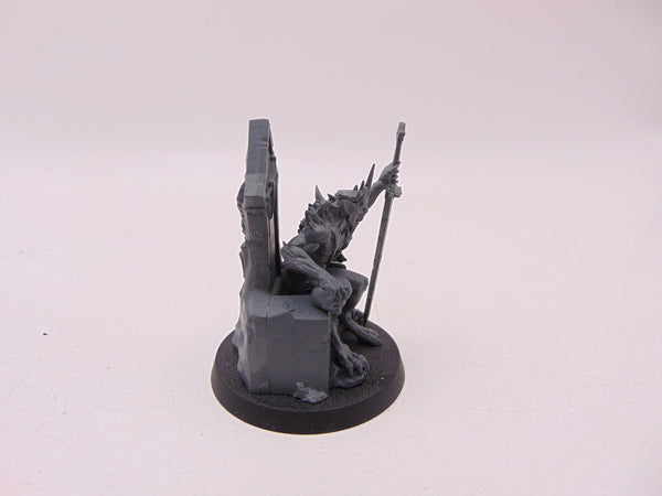 Abhorrant Ghoul King with Crown of Delusion