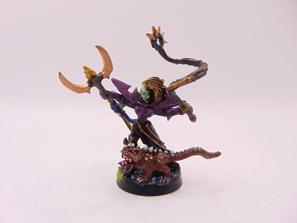Dracon / Female Archon
