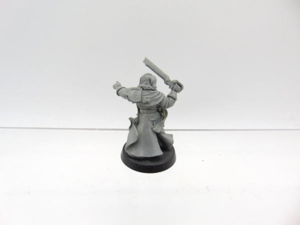Inquisitor Solomon Lok