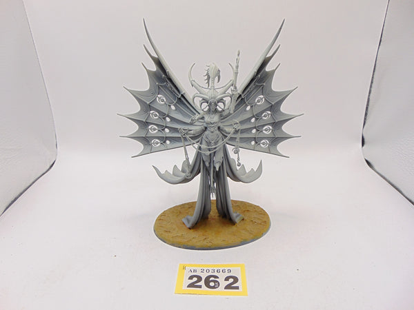 Synessa, the Voice of Slaanesh