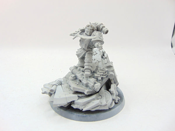 Sigismund, First Captain of the Imperial Fists