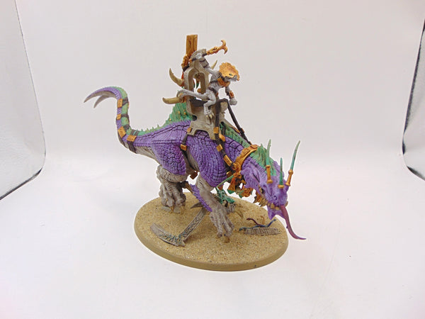 Skink Oracle on Troglodon