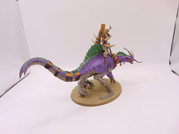 Skink Oracle on Troglodon