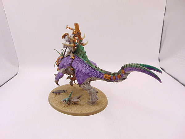 Skink Oracle on Troglodon