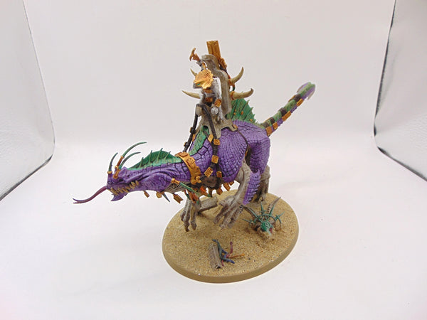 Skink Oracle on Troglodon