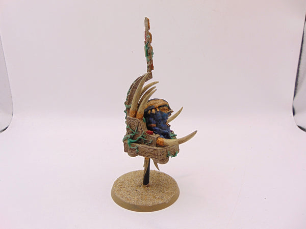Slann Mage Priest