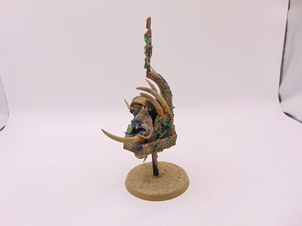 Slann Mage Priest