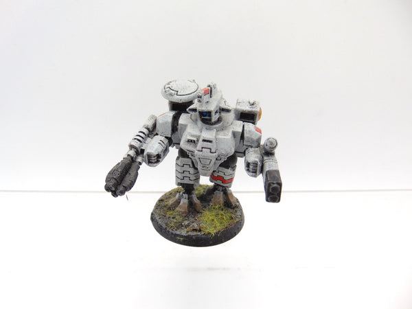 Tau Commander in Crisis Battlesuit